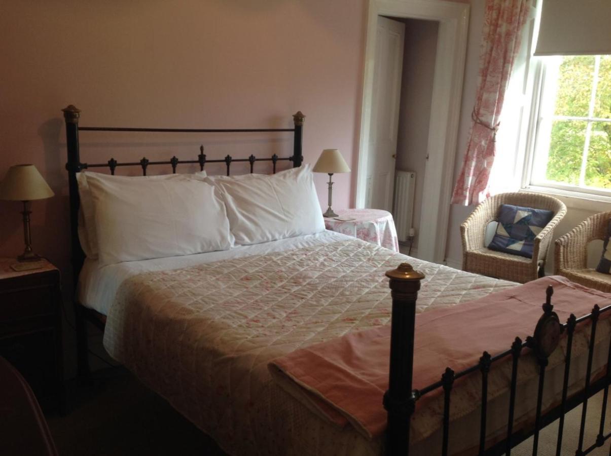 The Gro Guest House Ньютаун Экстерьер фото